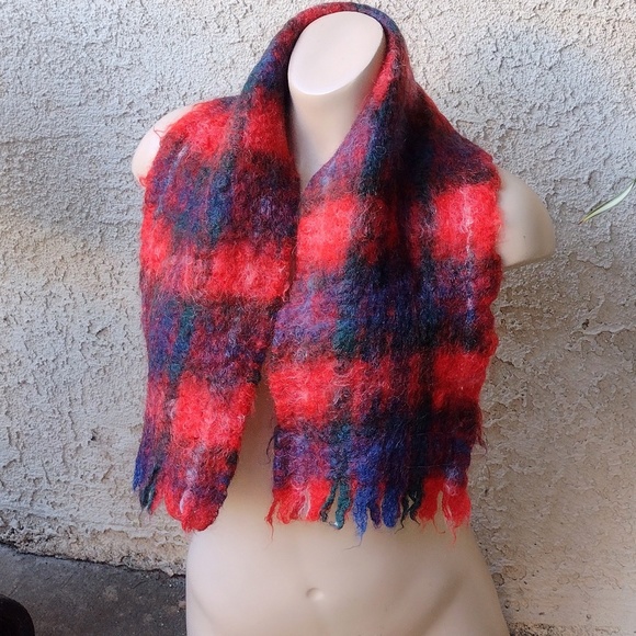 Vintage Small Red Plaid Scarf Wool / Mohair Blend / Made in Scotland - Picture 3 of 6